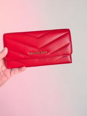 Michael Kors Jet Set Travel Large Trifold Wallet - Bright Red (NWT)